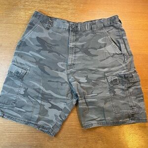 Wrangler Camo Safari Cargo Shorts Mens 38” Inseam 9” Relaxed Cotton Outdoors